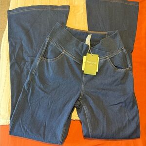 HALARA Women's Dark Blue Flare Jeans